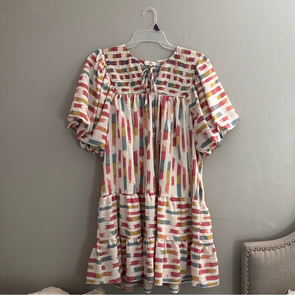 ENTRO Multicolored Puff Sleeve Dress